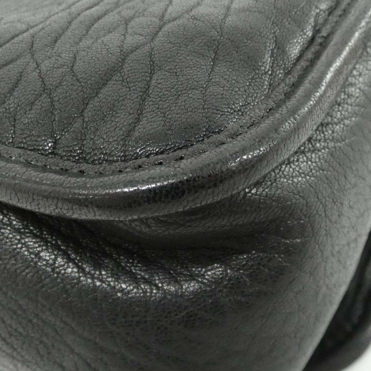 サンローラン ニキ 776611 AAC3O ショルダーバッグ