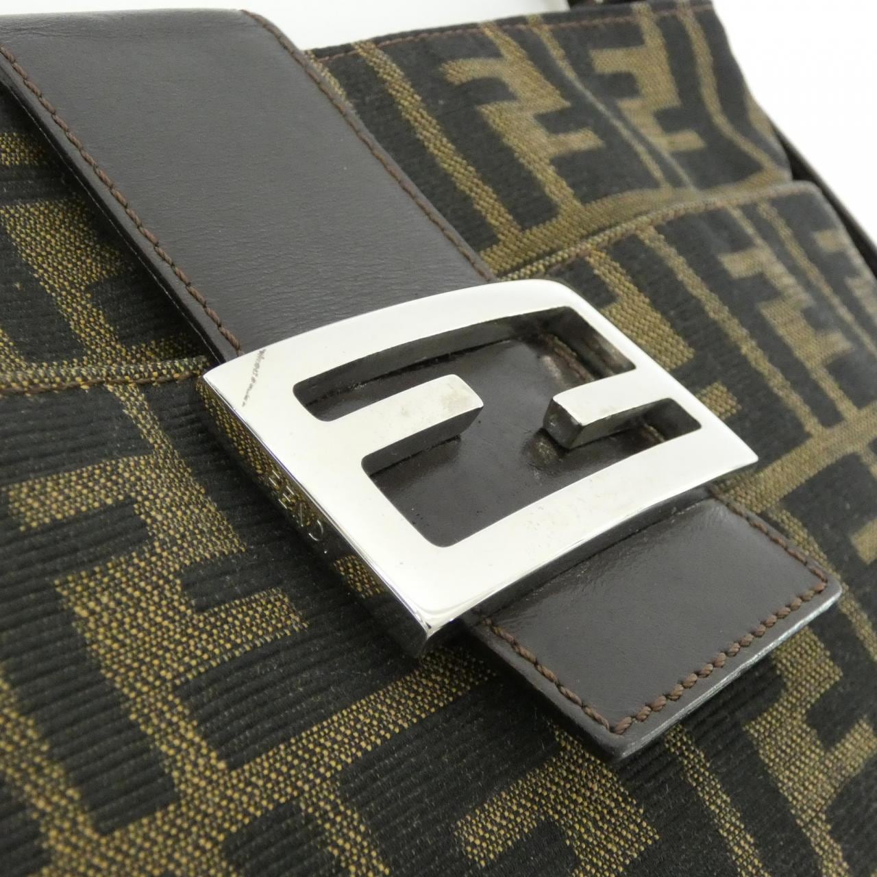 【ヴィンテージ】フェンディ 26727 ショルダーバッグ