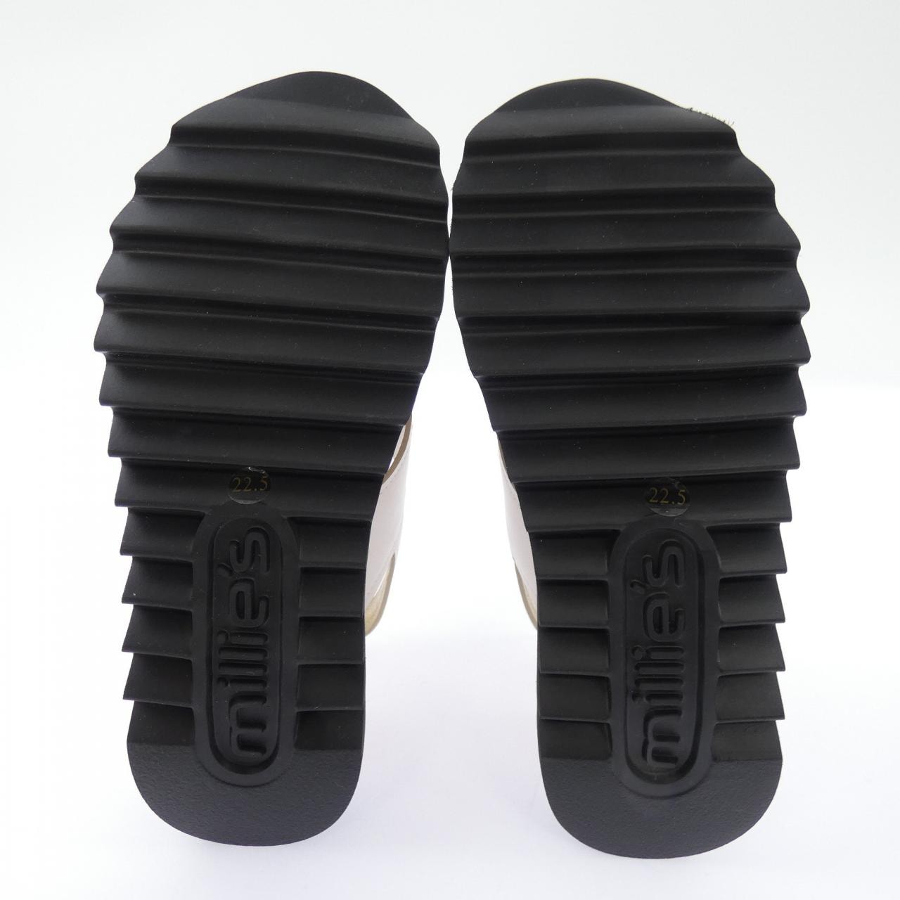 スタッカート STACCATO サンダル