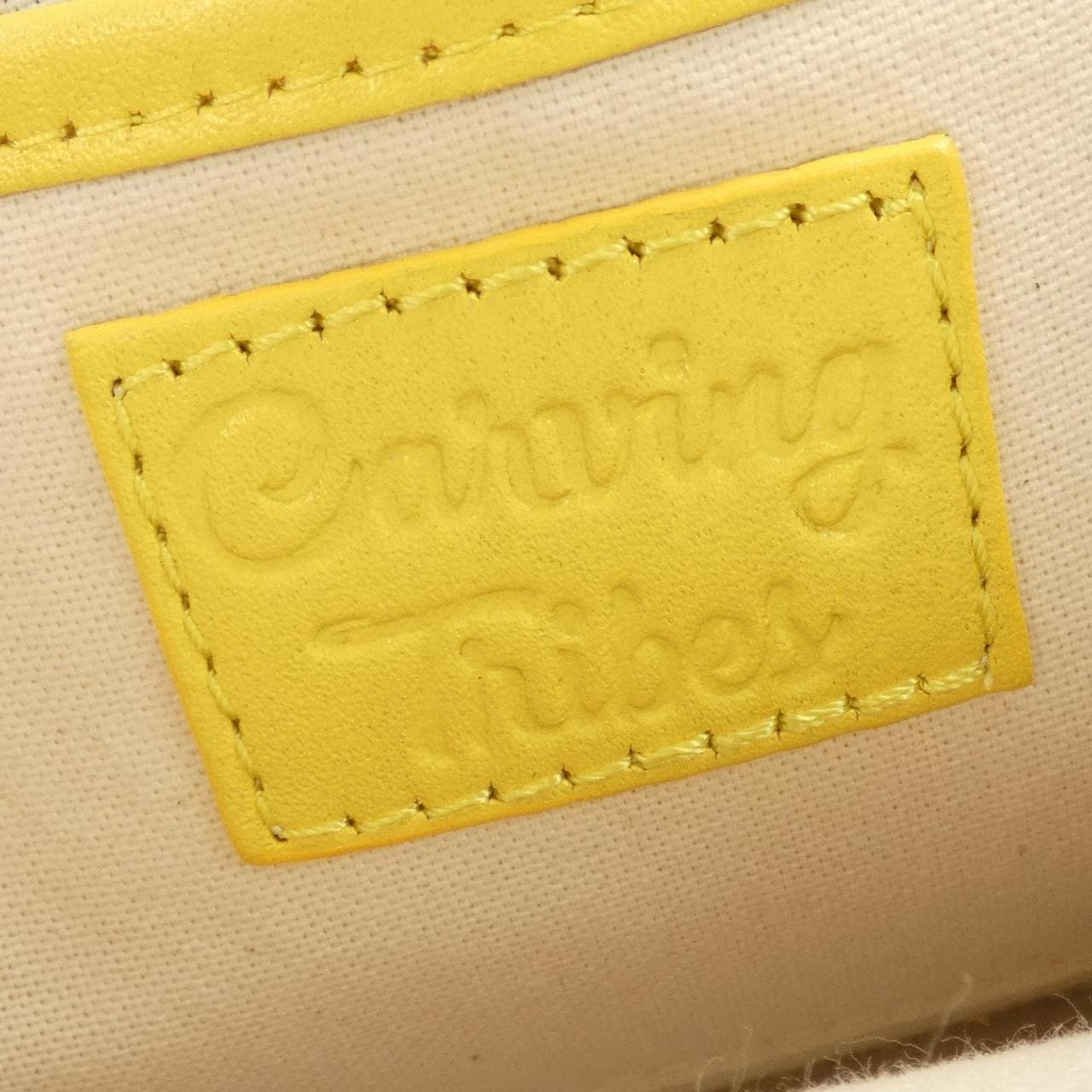 カービングトライブス Carving Tribes BAG