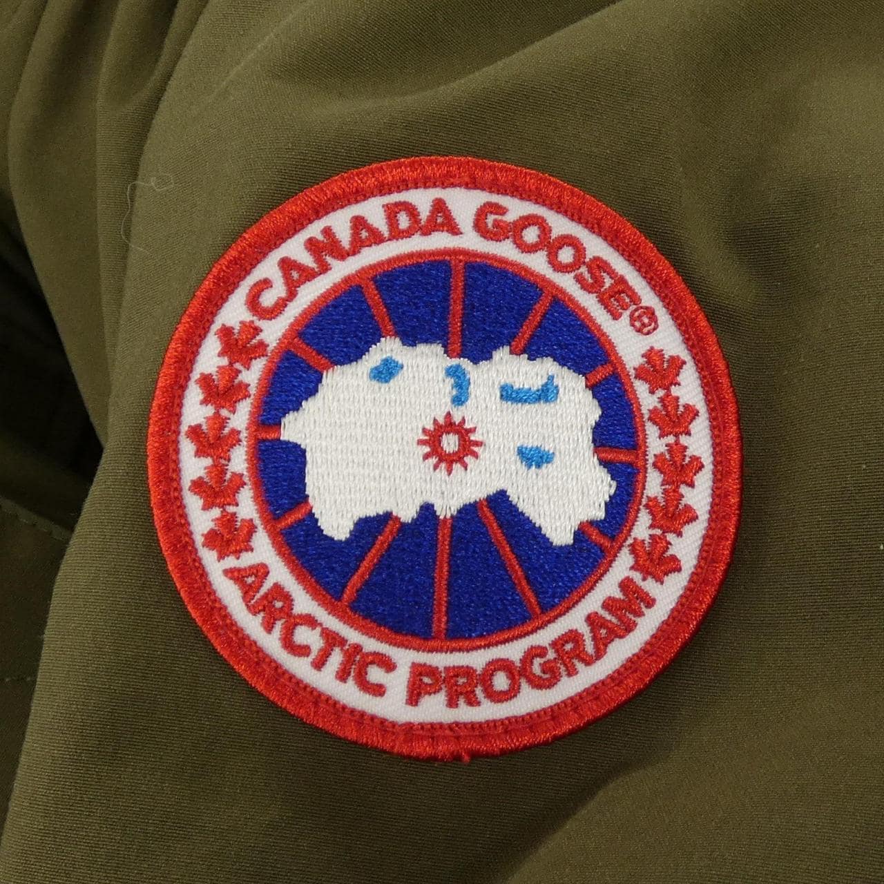 カナダグース CANADA GOOSE 2301JM RUSSELL ラッセル ダウンジャケット