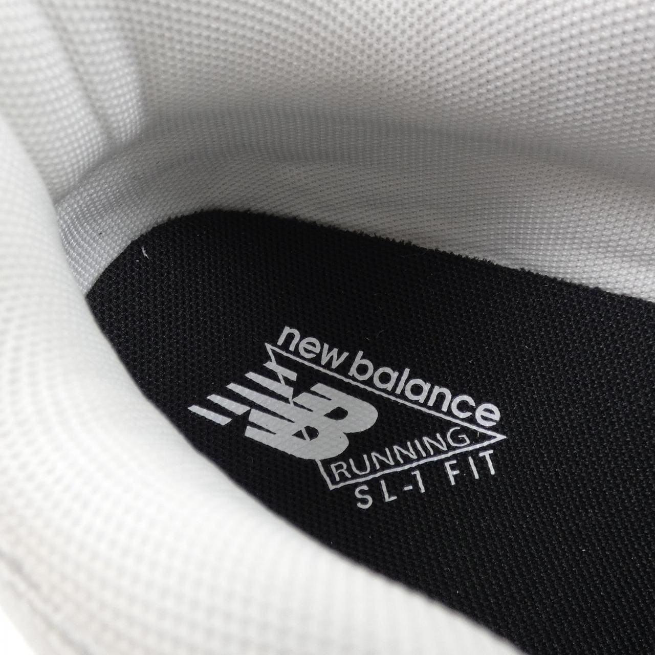 ニューバランス NEW BALANCE スニーカー