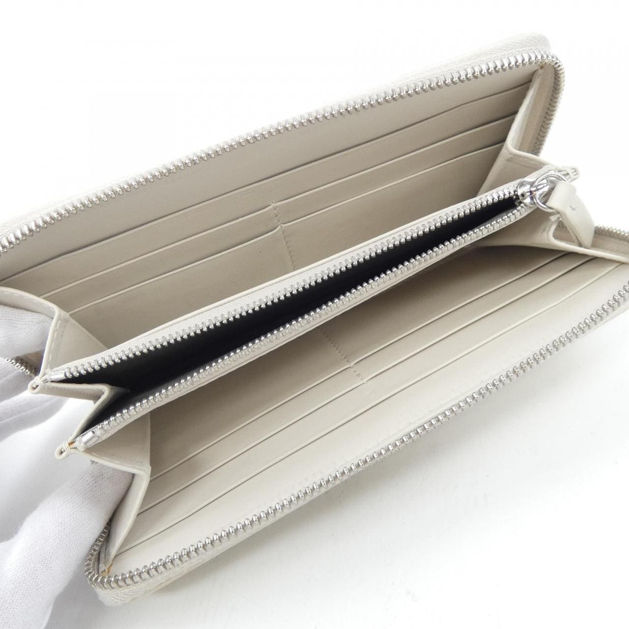 メゾンマルジェラ Maison Margiela S56UI0110 WALLET