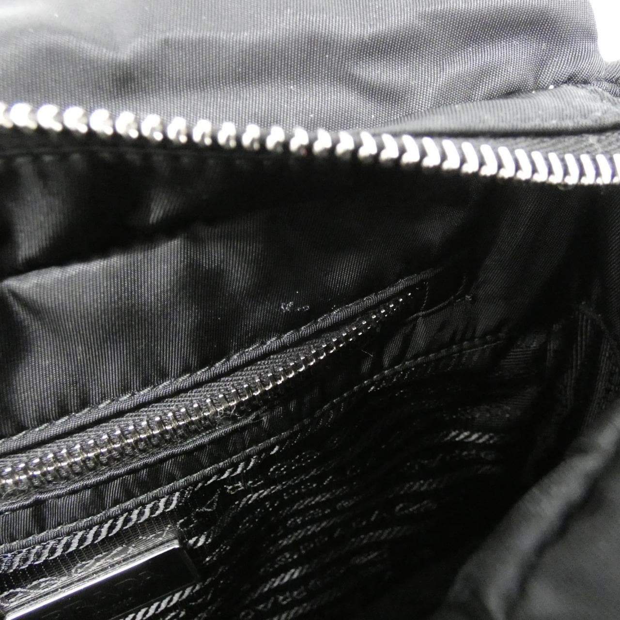 プラダ 1BD290 ショルダーバッグ