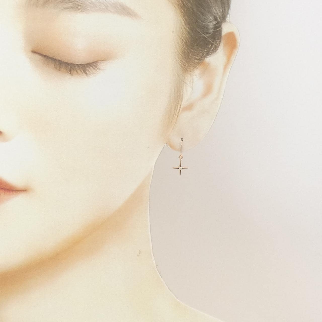 K10PG ダイヤモンド ピアス 0.02CT