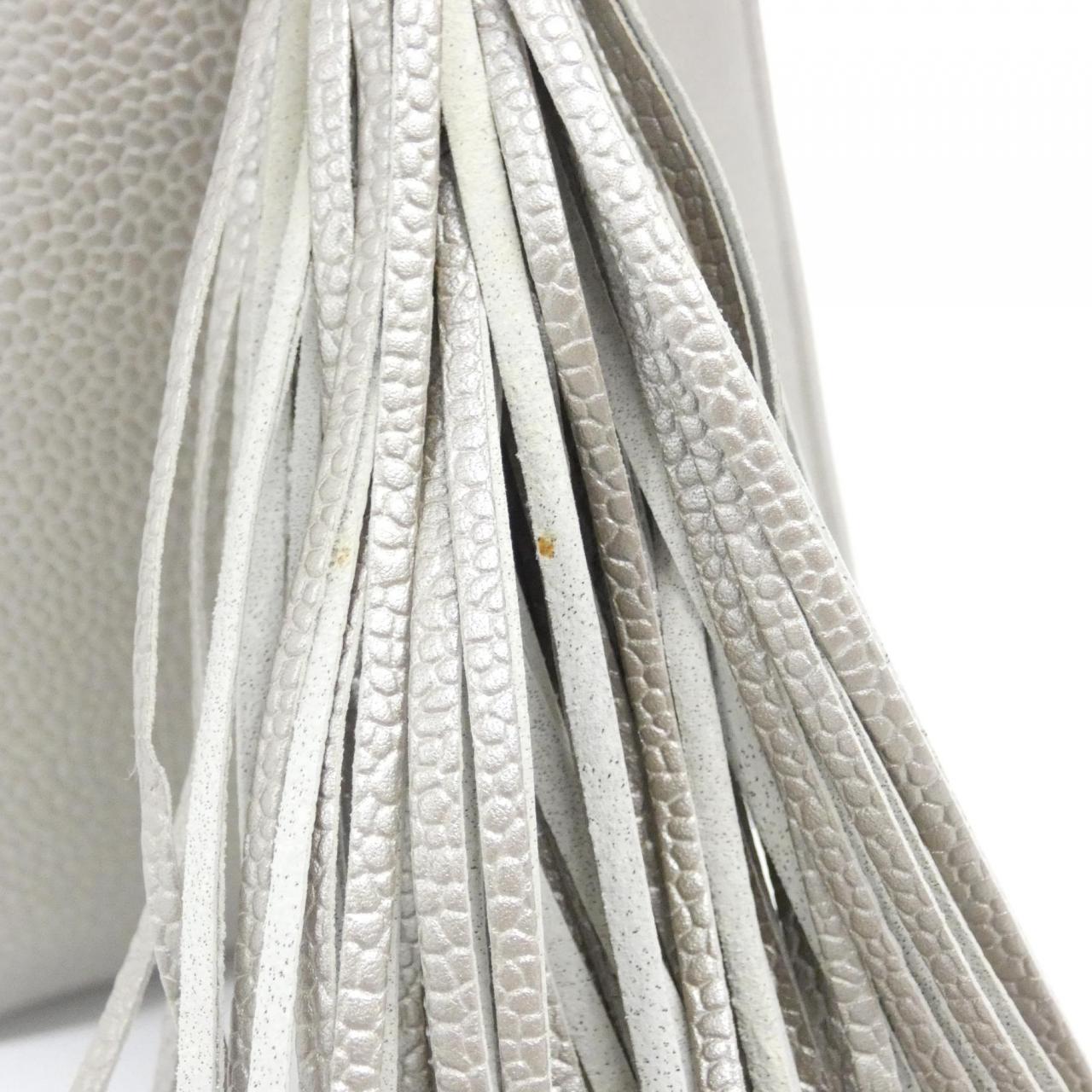 シャネル 27137 バッグ