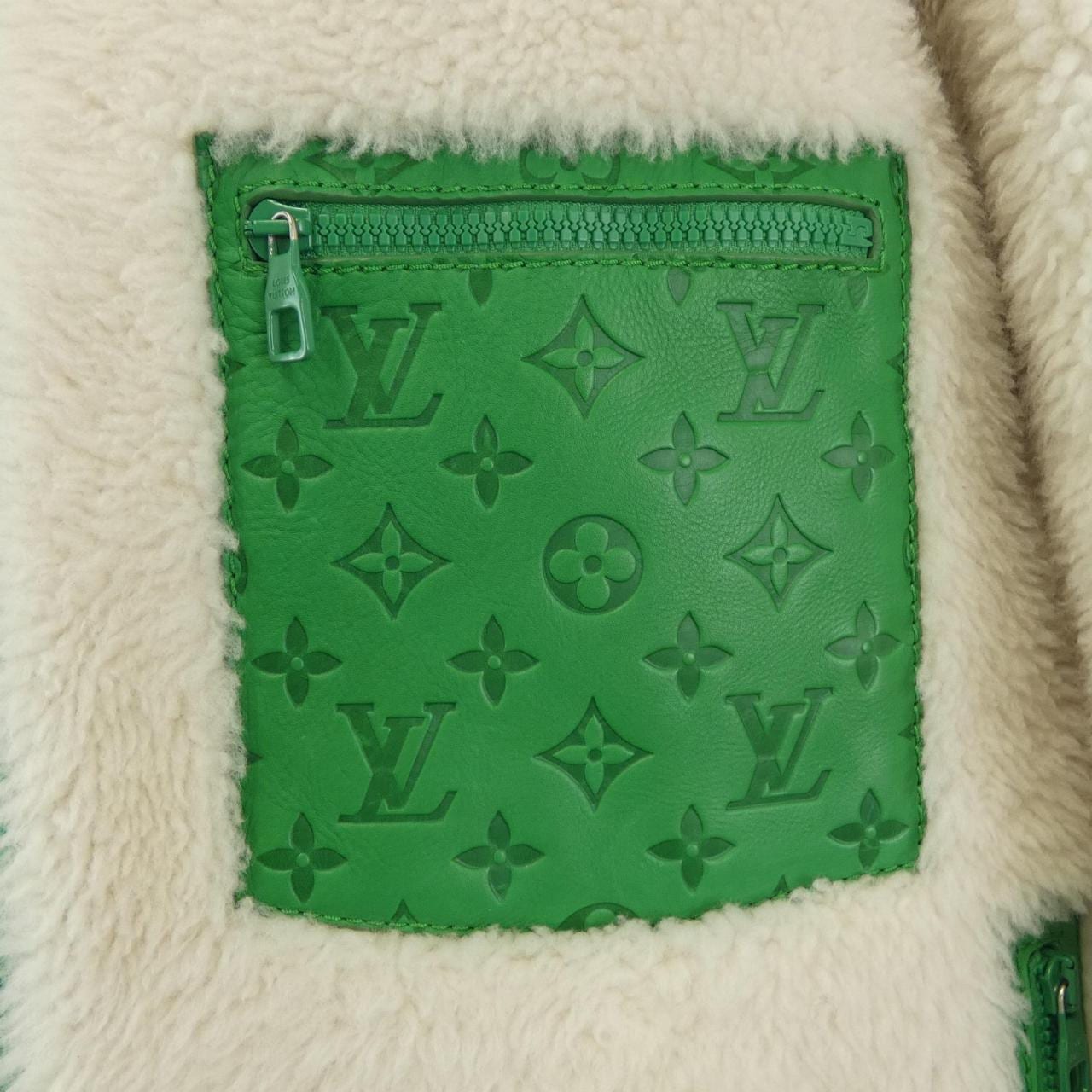 ルイヴィトン LOUIS VUITTON ムートンジャケット