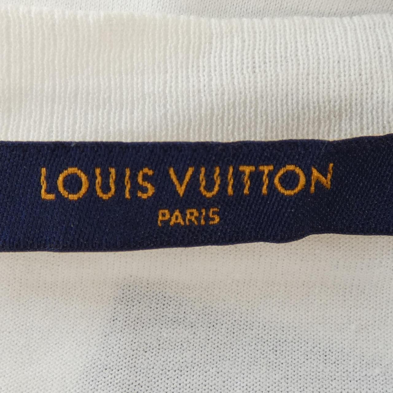ルイヴィトン LOUIS VUITTON HEY78WFMB Tシャツ
