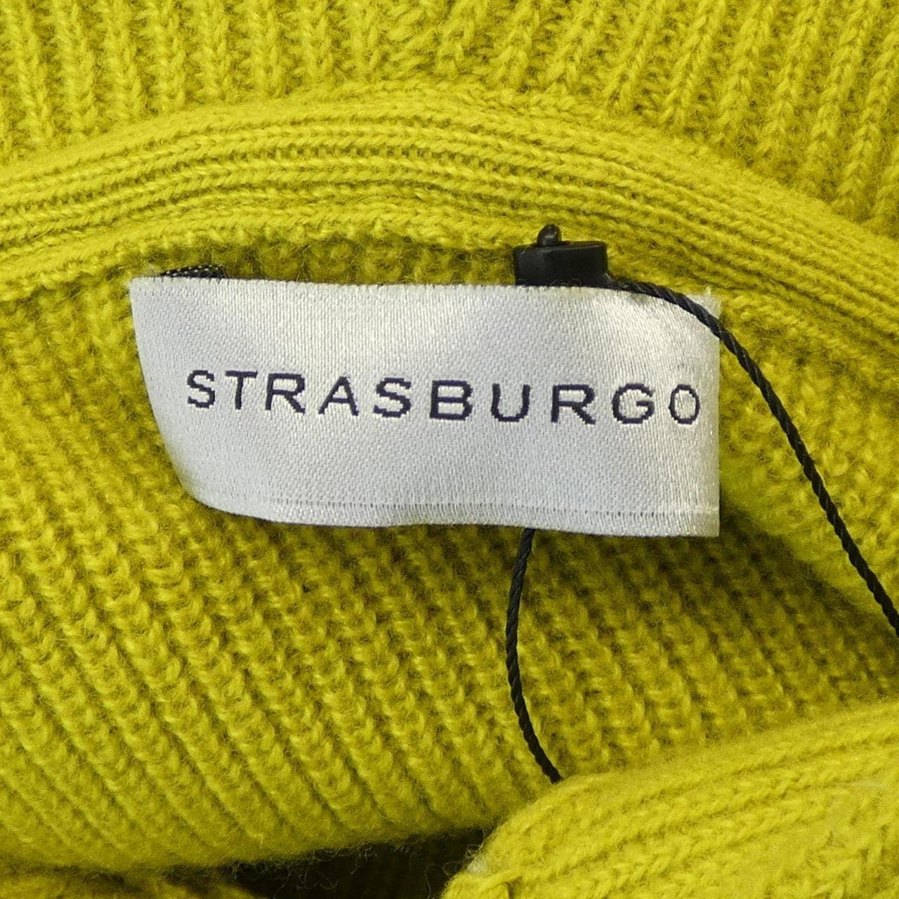 ストラスブルゴ STRASBURGO パーカー