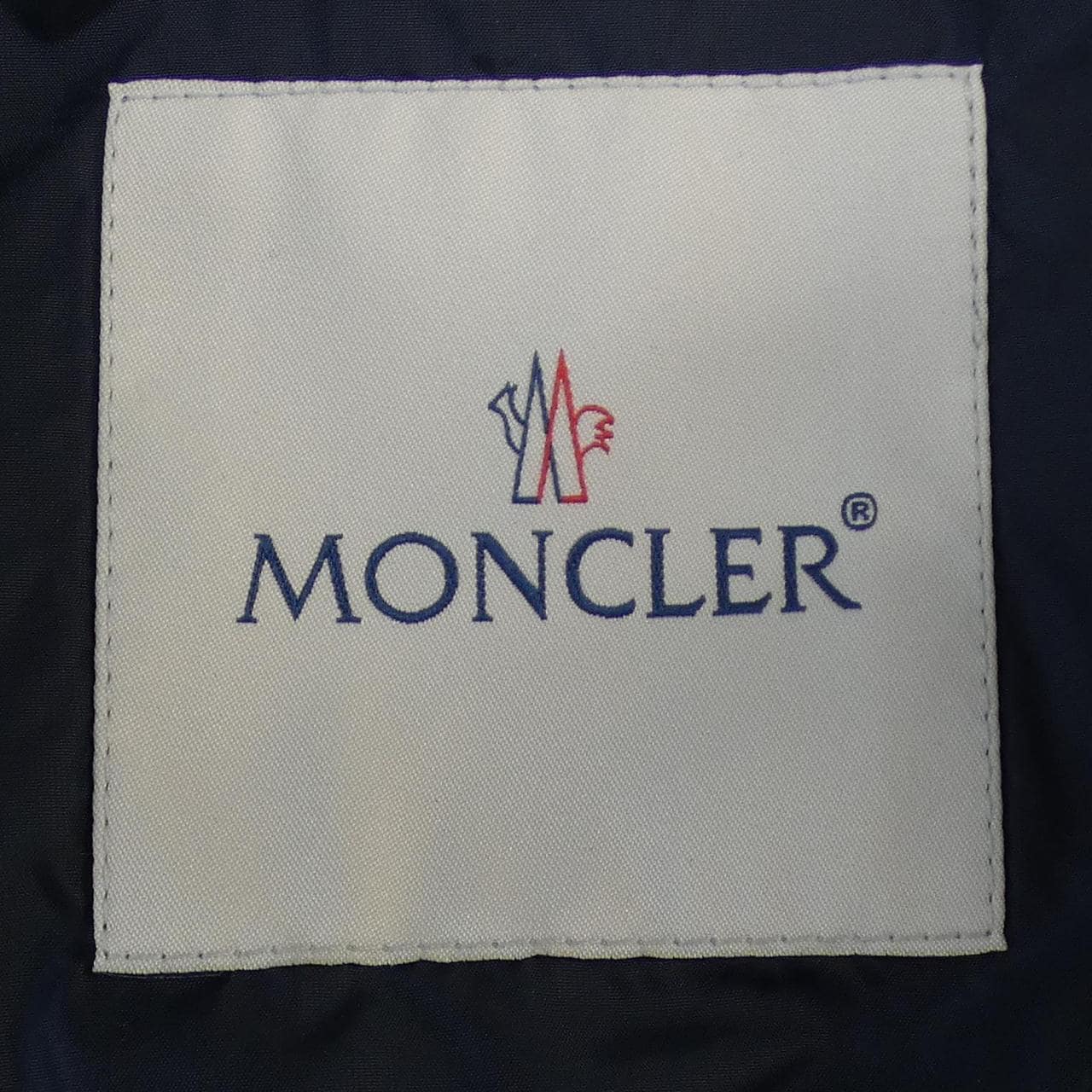 MONCLER蒙克勒羽绒服