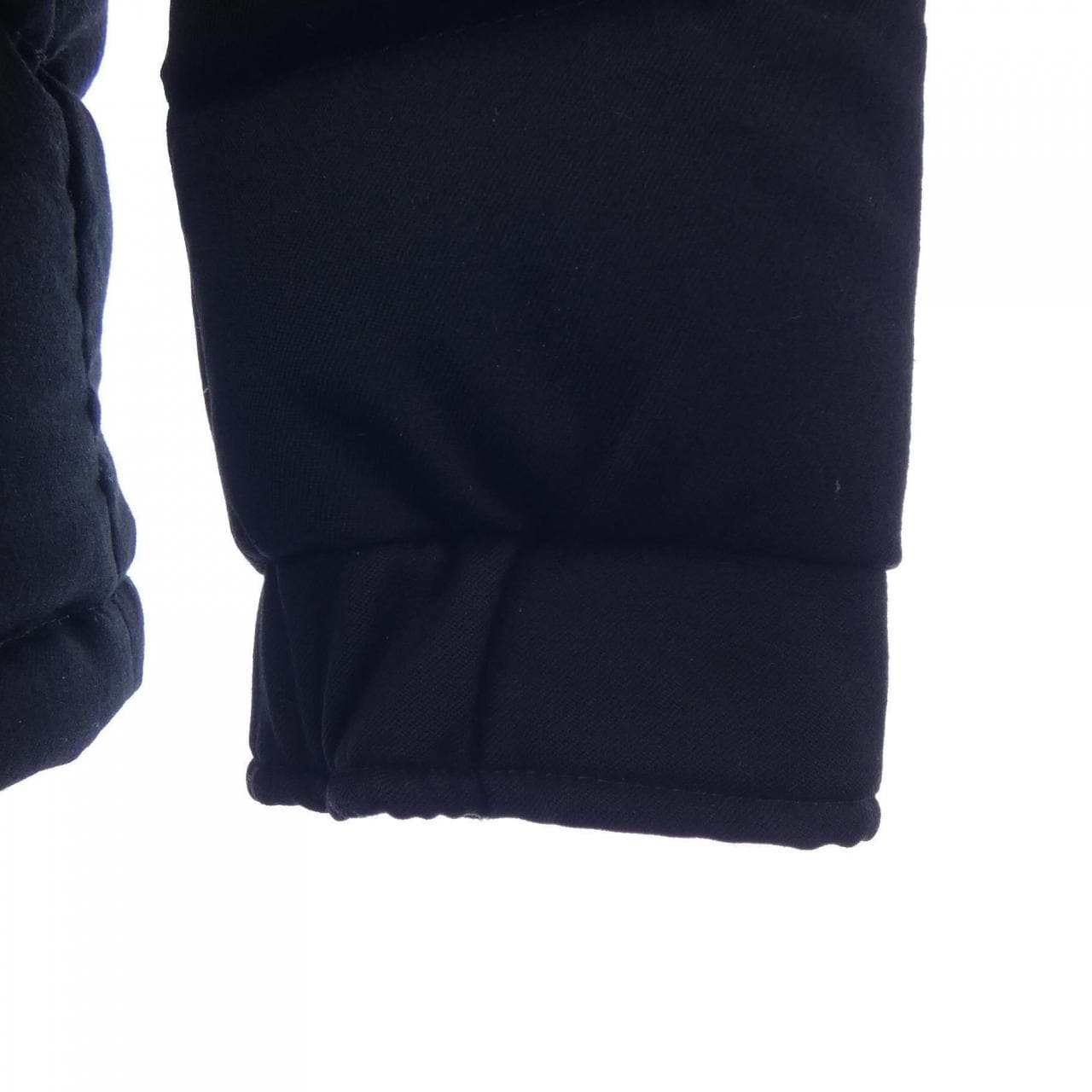 モンクレール MONCLER ダウンジャケット
