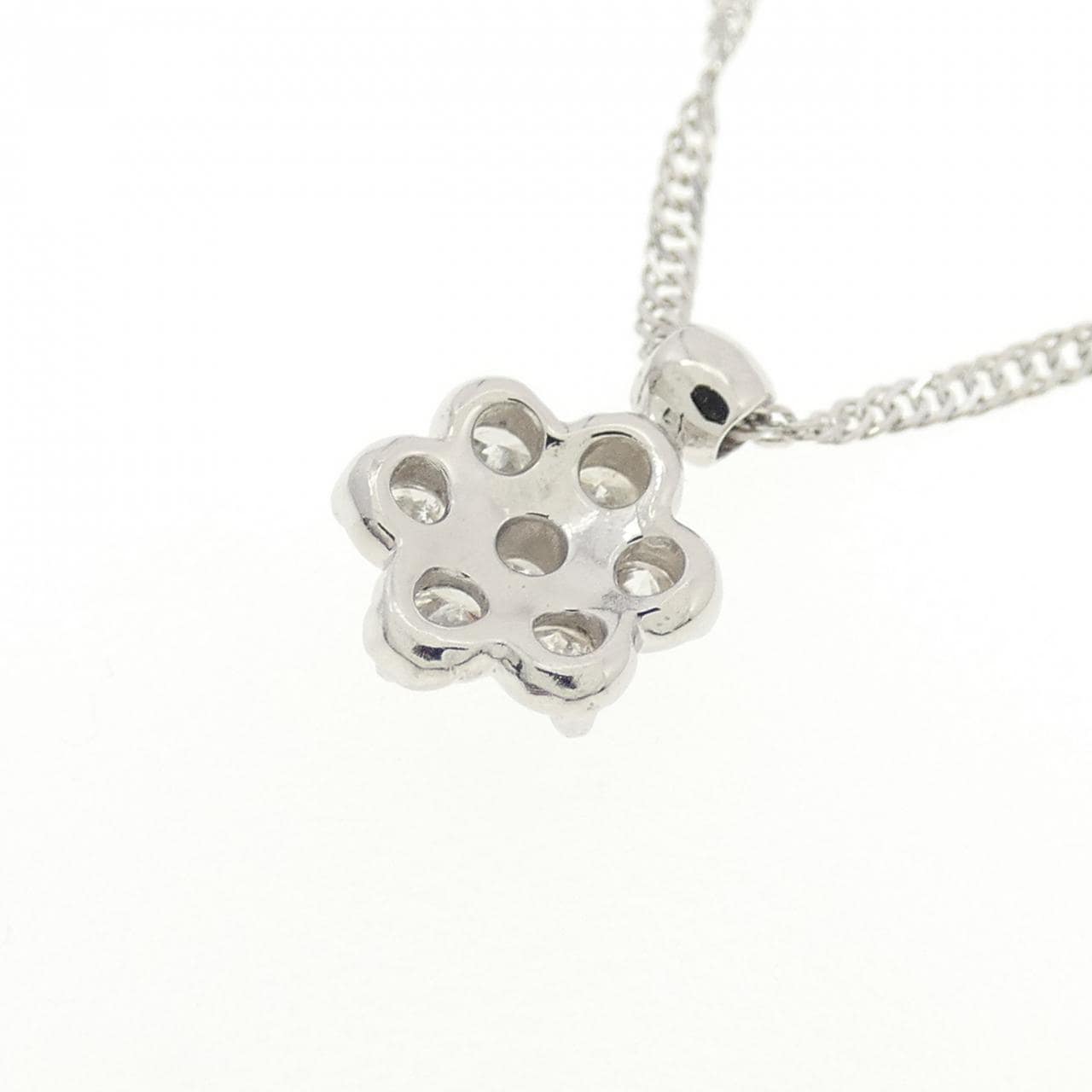PT850 フラワー ダイヤモンド ネックレス 0.15CT