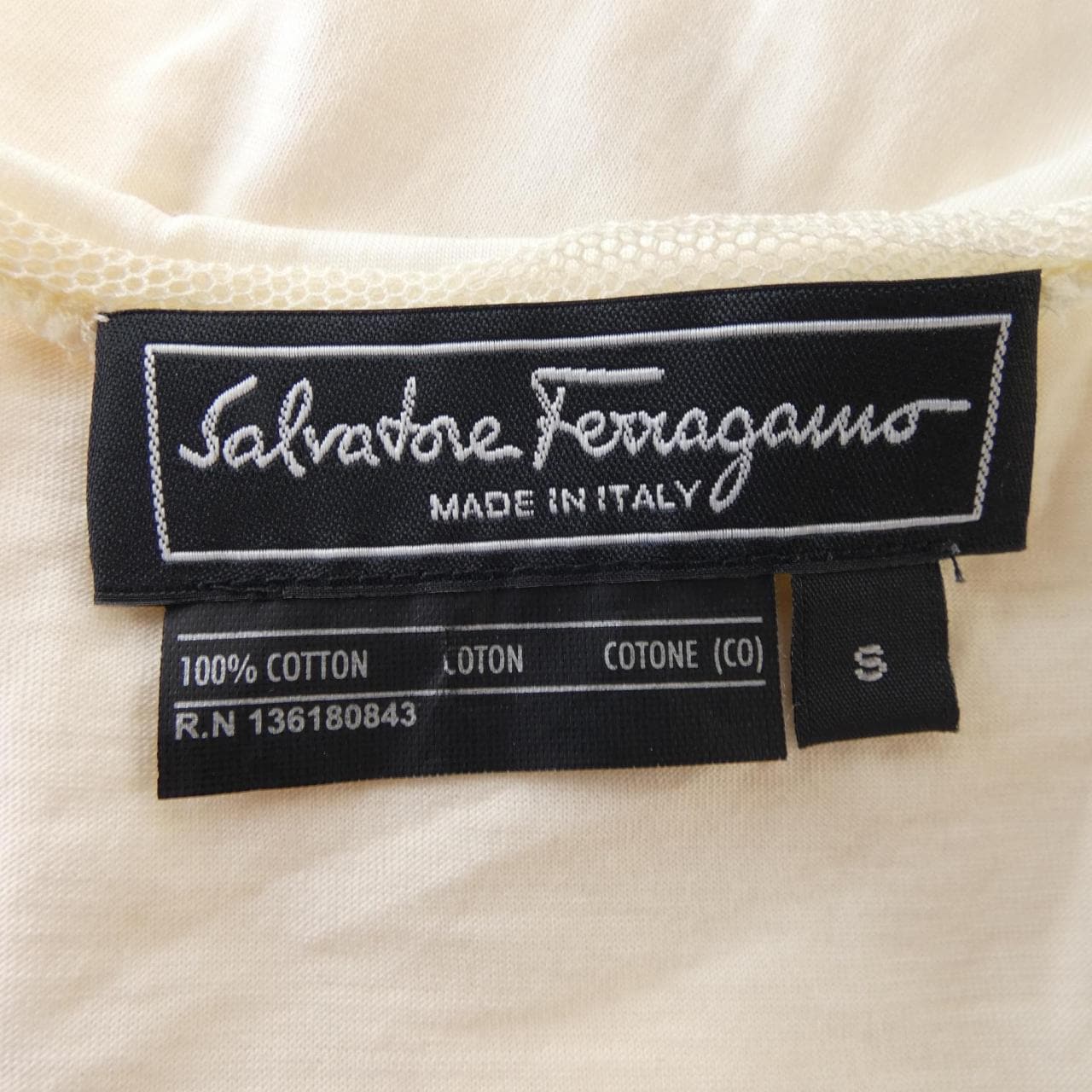 サルヴァトーレフェラガモ SALVATORE FERRAGAMO トップス