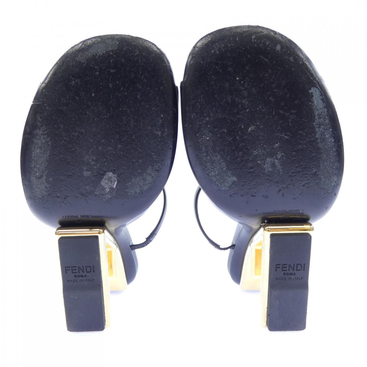 フェンディ FENDI サンダル