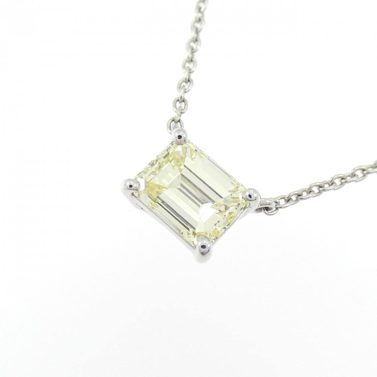 PT900/PT850 ダイヤモンド ネックレス 0.544CT FLY VS1 エメラルドカット