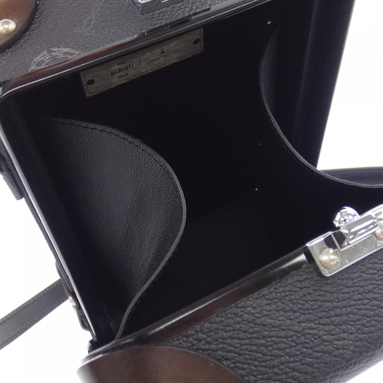 ベルルッティ Berluti GLOBE TRO TTER BAG