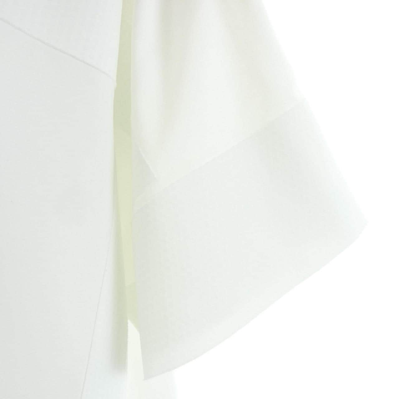 イッセイミヤケ ISSEY MIYAKE IM72JH522 ワンピース