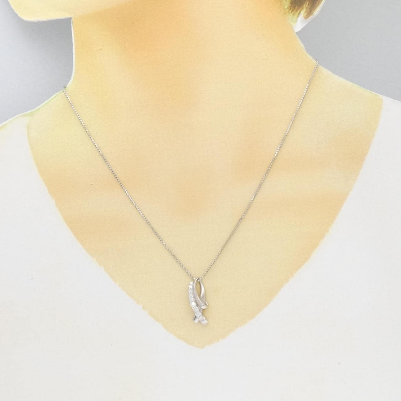 PT/K18WG Diamond necklace 0.35CT