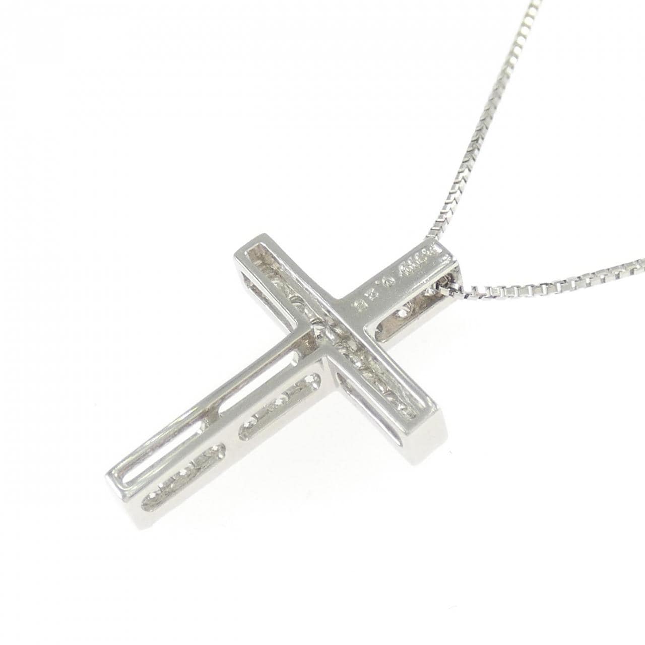 PT900/PT850 クロス ダイヤモンド ネックレス 0.25CT