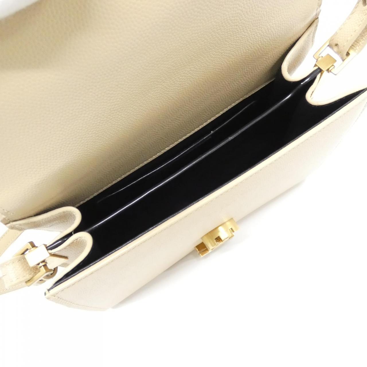 サンローラン カサンドラ 623930 BOW0W バッグ