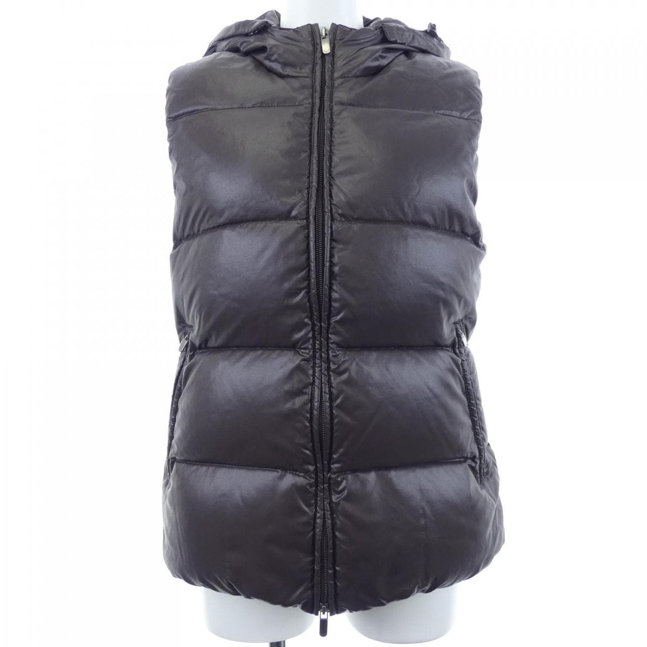 デュベティカ DUVETICA Goccia ダウンベスト