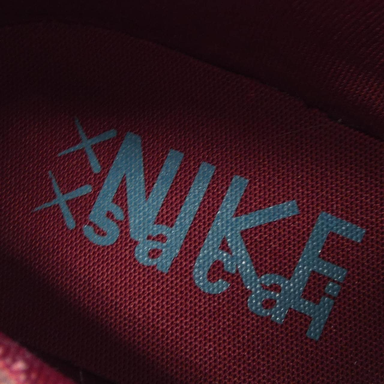 耐克×SACAI DM7901-600運動鞋