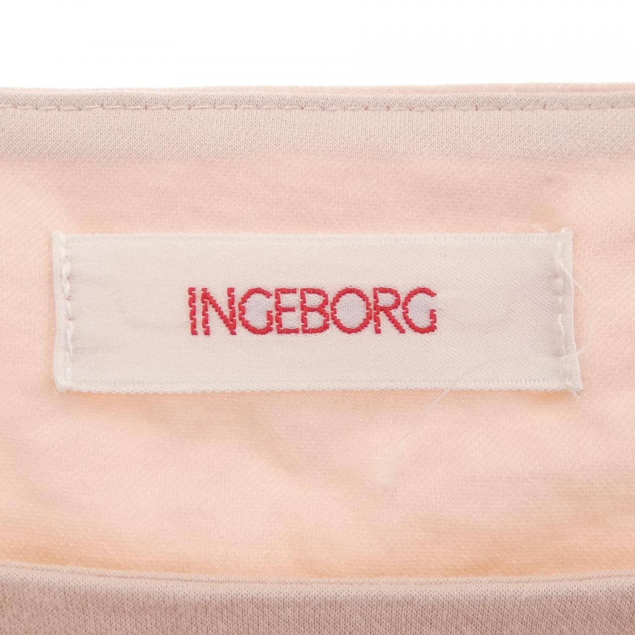 インゲボルグ INGEBORG A2241UP0211 トップス