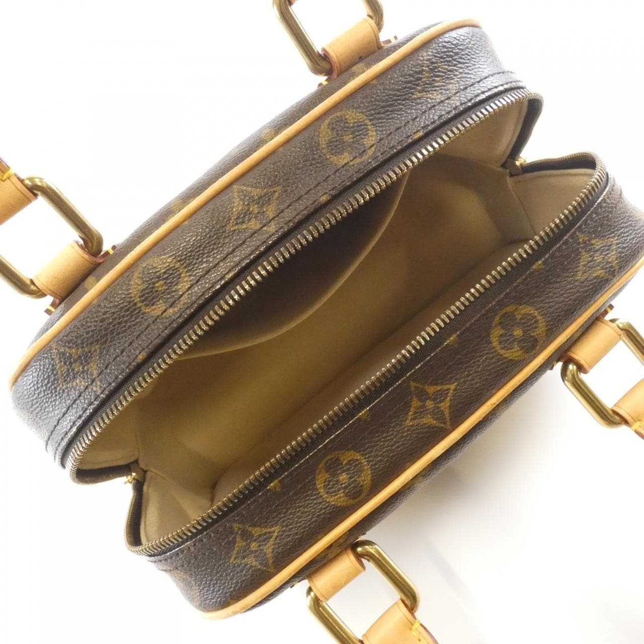 ルイヴィトン モノグラム マンハッタン PM M40026 バッグ