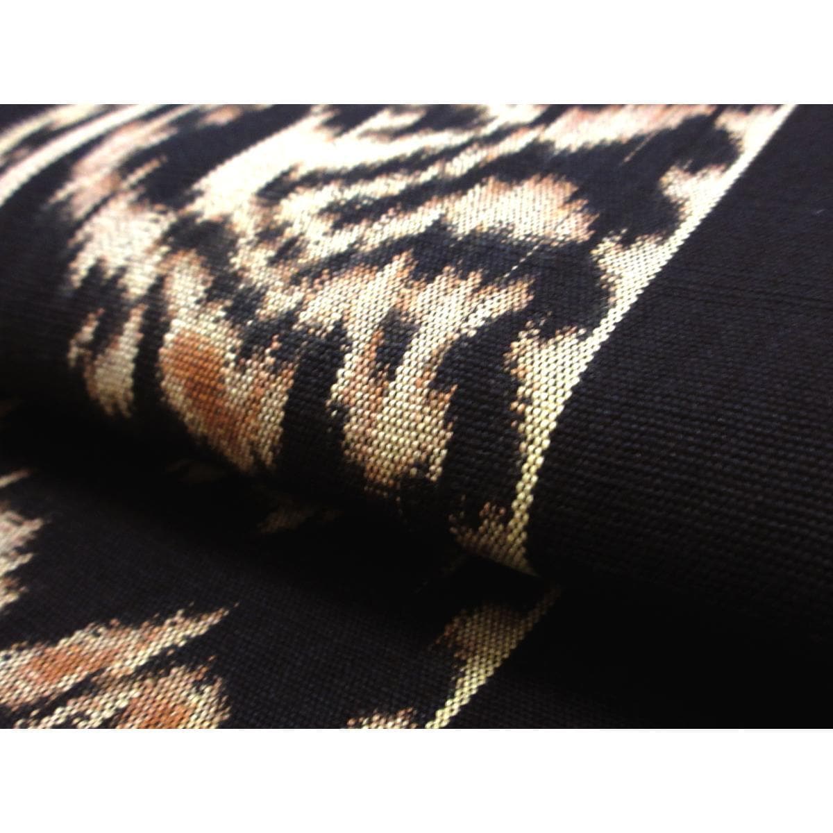 【新品】名古屋帯　貴久樹　イカット手織り