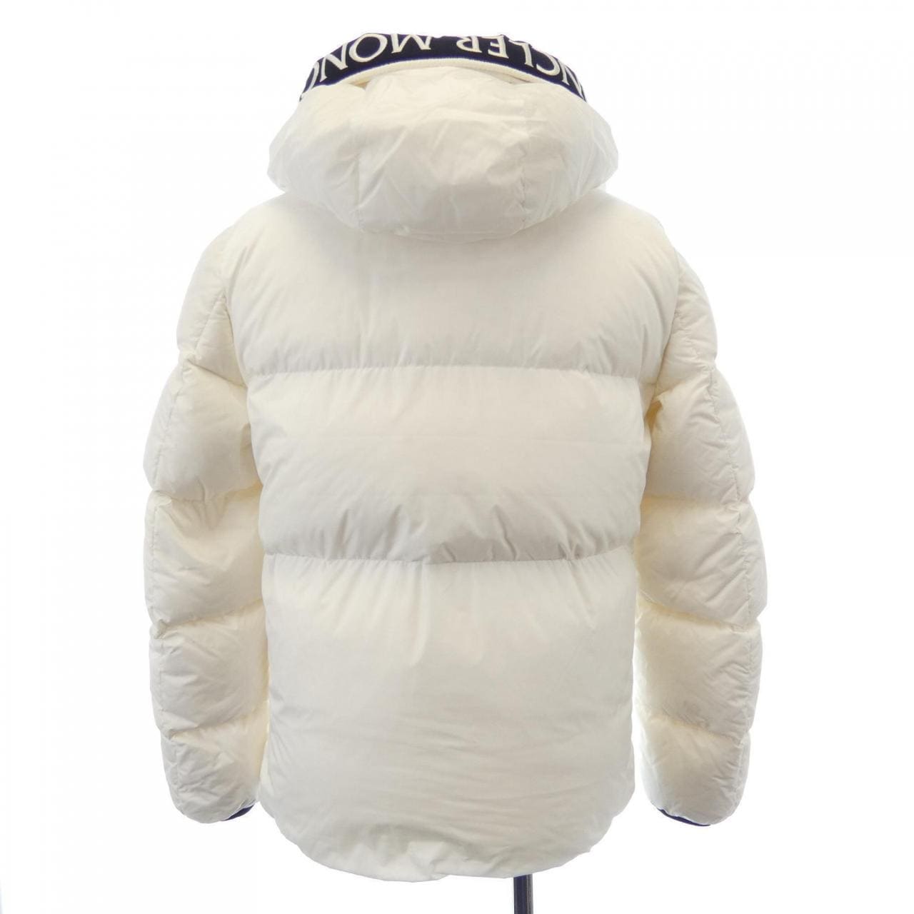 モンクレール MONCLER MONTCLA ダウンジャケット