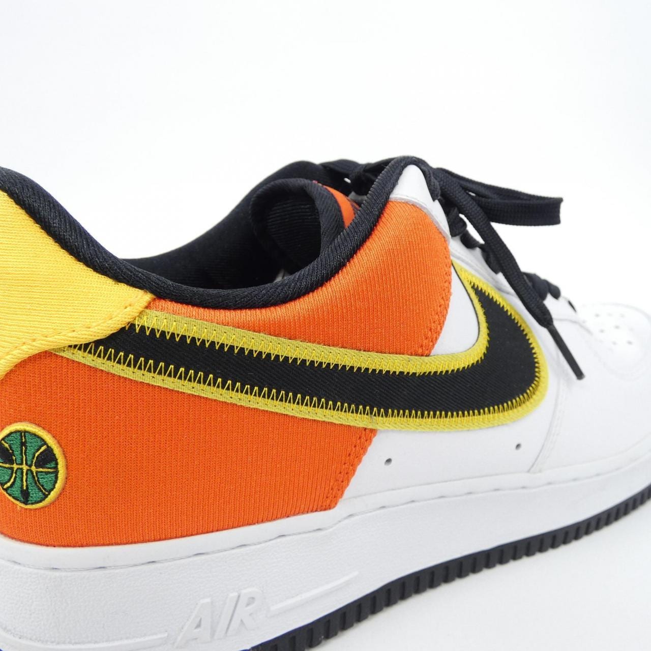 ナイキ NIKE CU8070-100 スニーカー