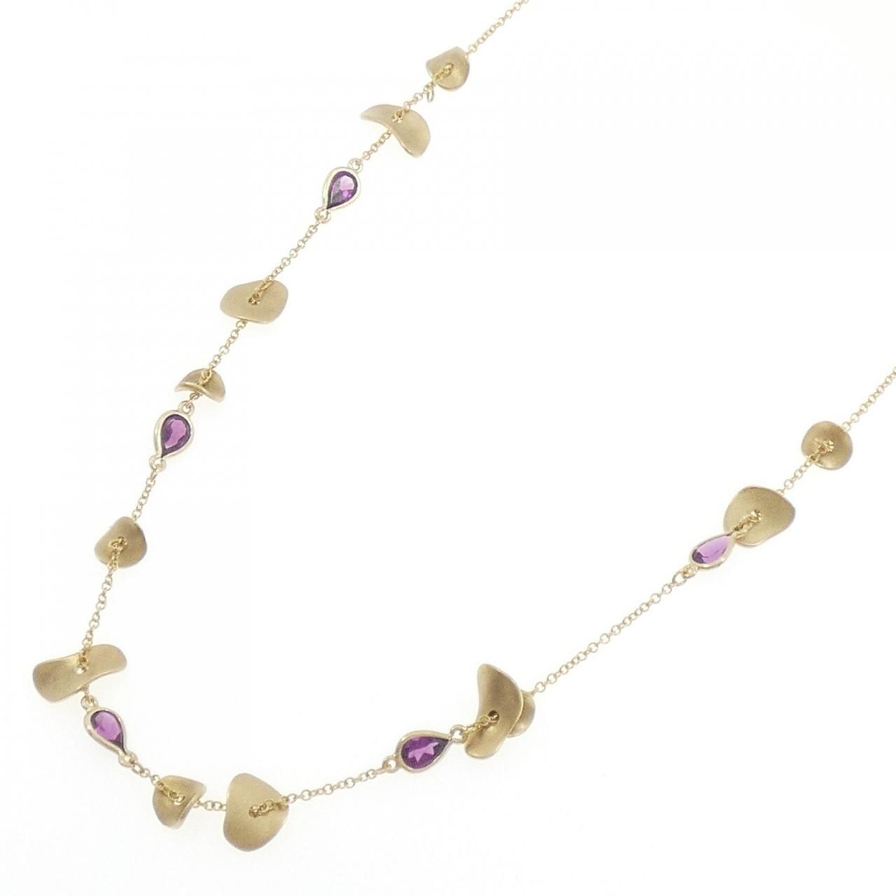 585YG Garnet Necklace