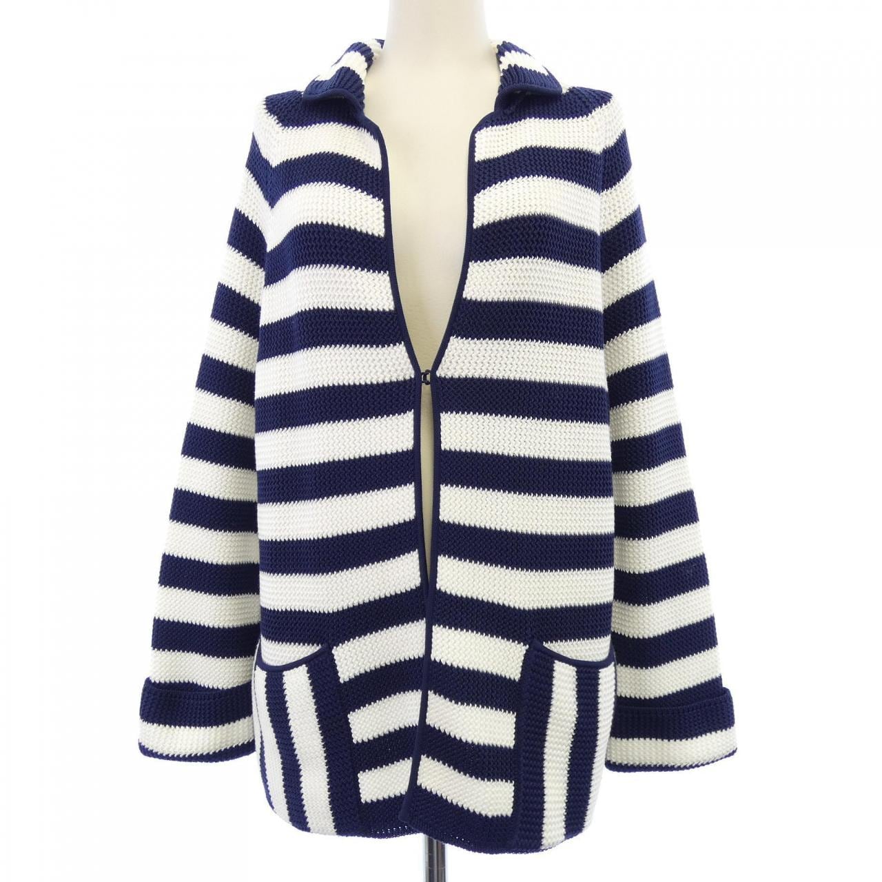 サルヴァトーレフェラガモ SALVATORE FERRAGAMO カーディガン