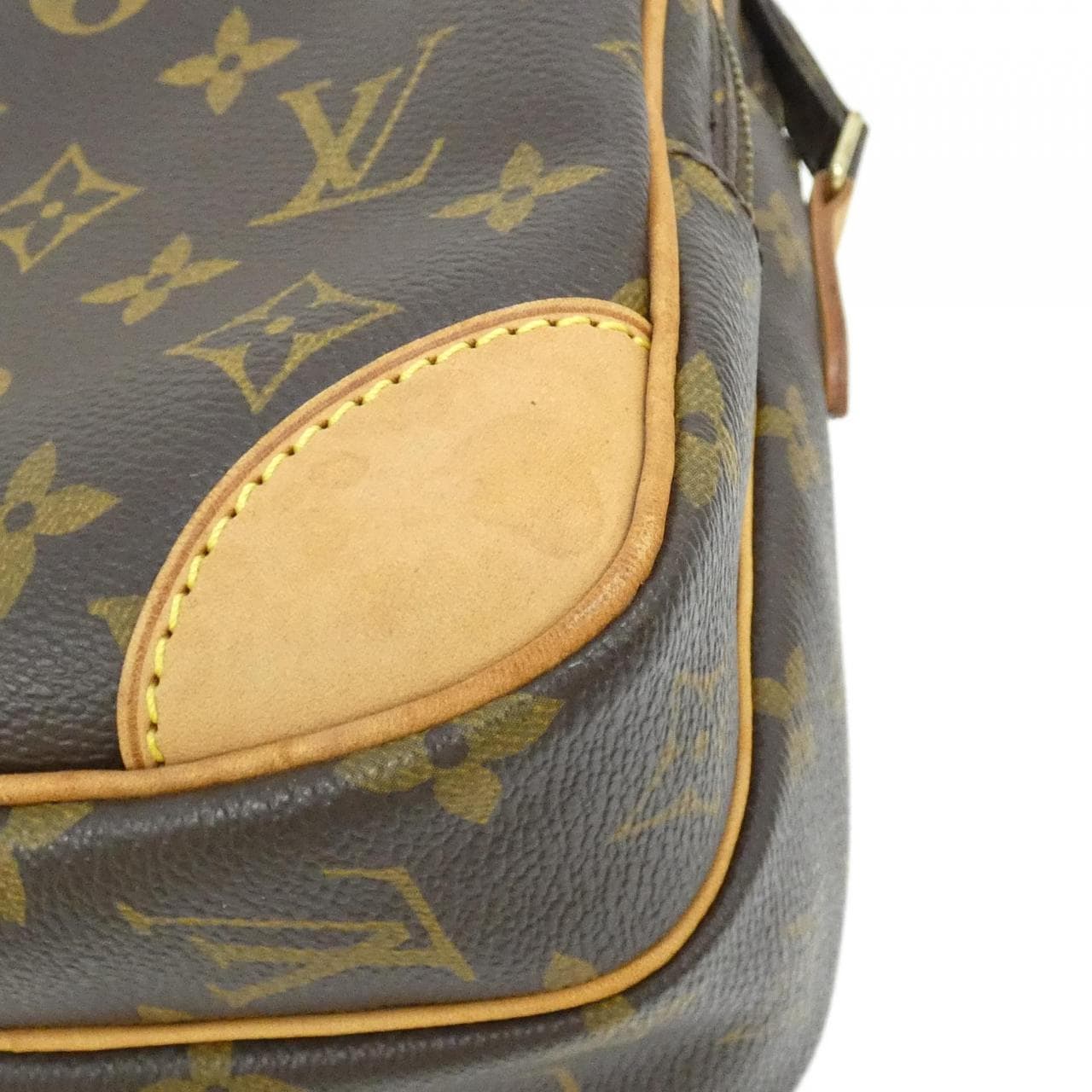 ルイヴィトン モノグラム アマゾン M45236 ショルダーバッグ