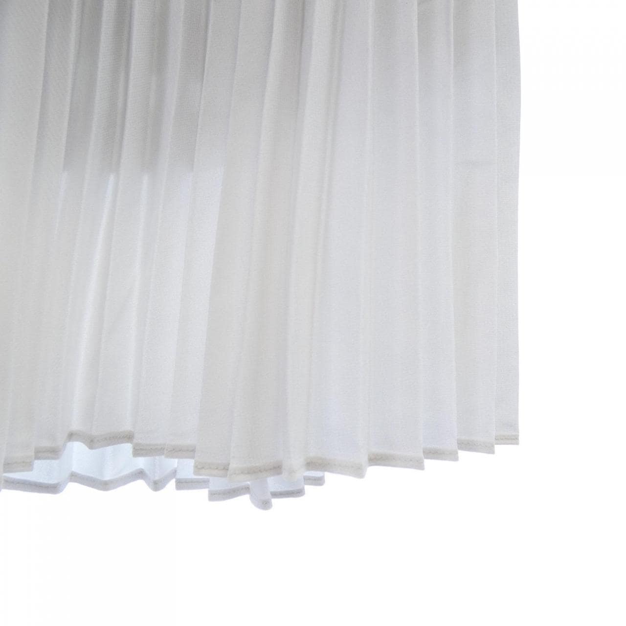 アルチビオ ARCHIVIO スカート