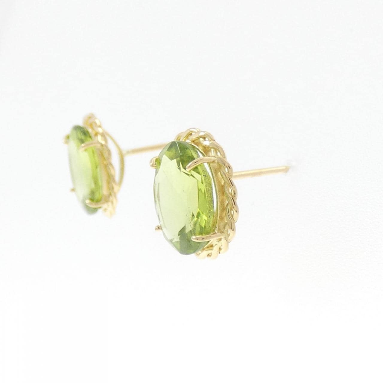 K18YG Peridot earrings