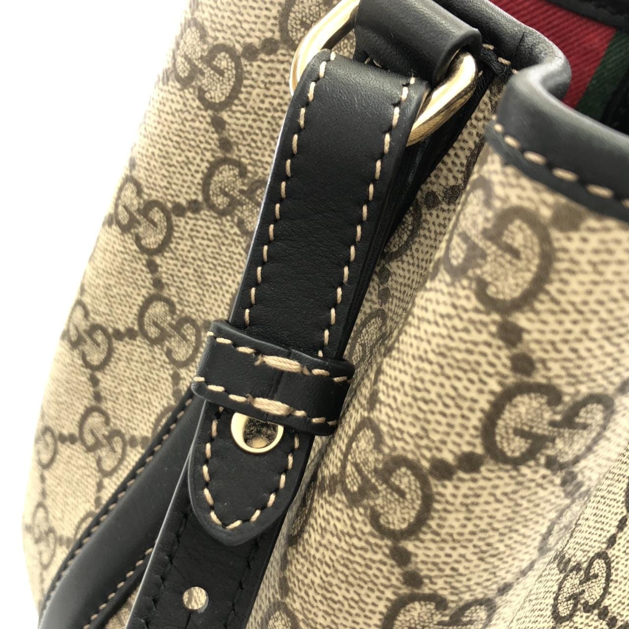 グッチ GG EMBLEM 815214 FAD6L バッグ