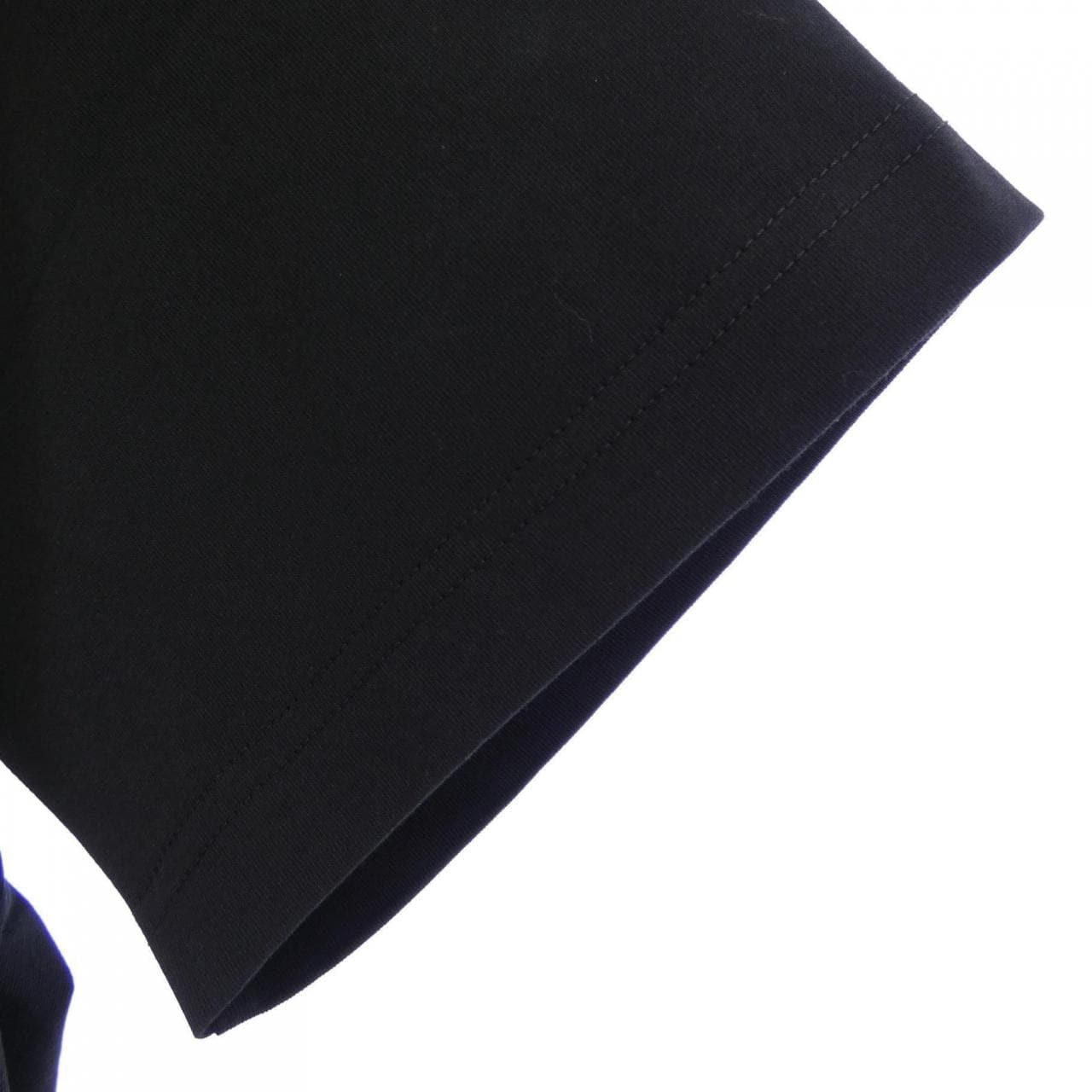 デュベティカ DUVETICA VXRT43131 Tシャツ