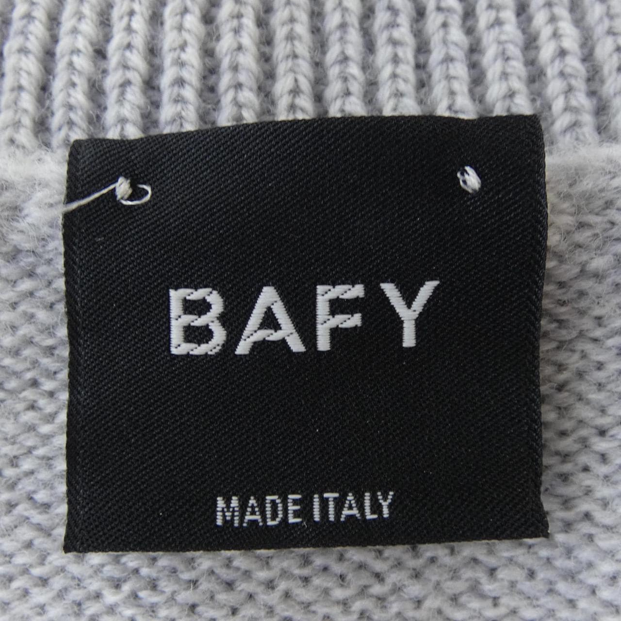 バフィー BAFY ニット