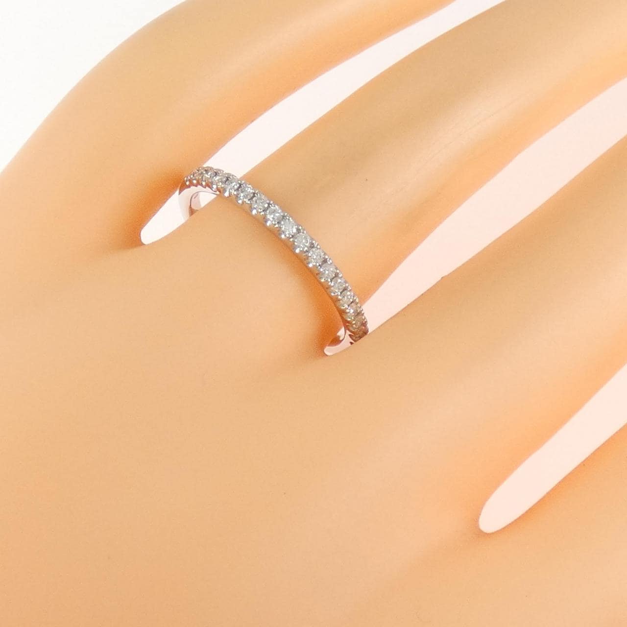 PT900 ハーフエタニティ ダイヤモンド リング 0.20CT