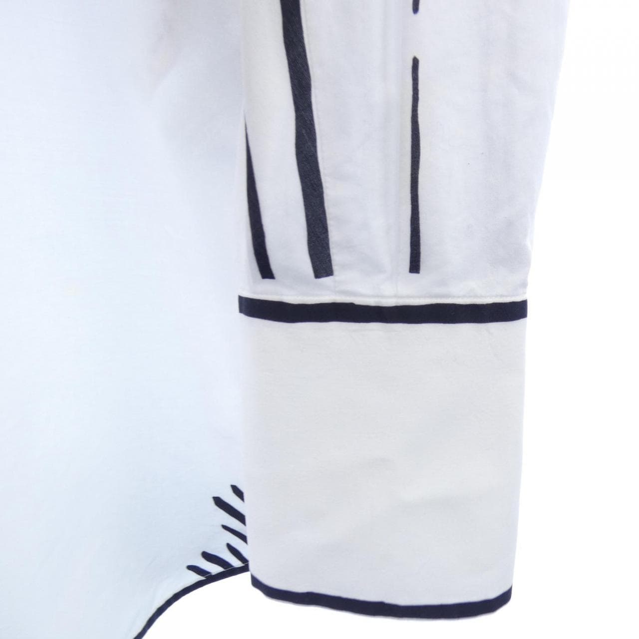 フェンディ FENDI JOSHUA VIDES FS7304 AC59 シャツ