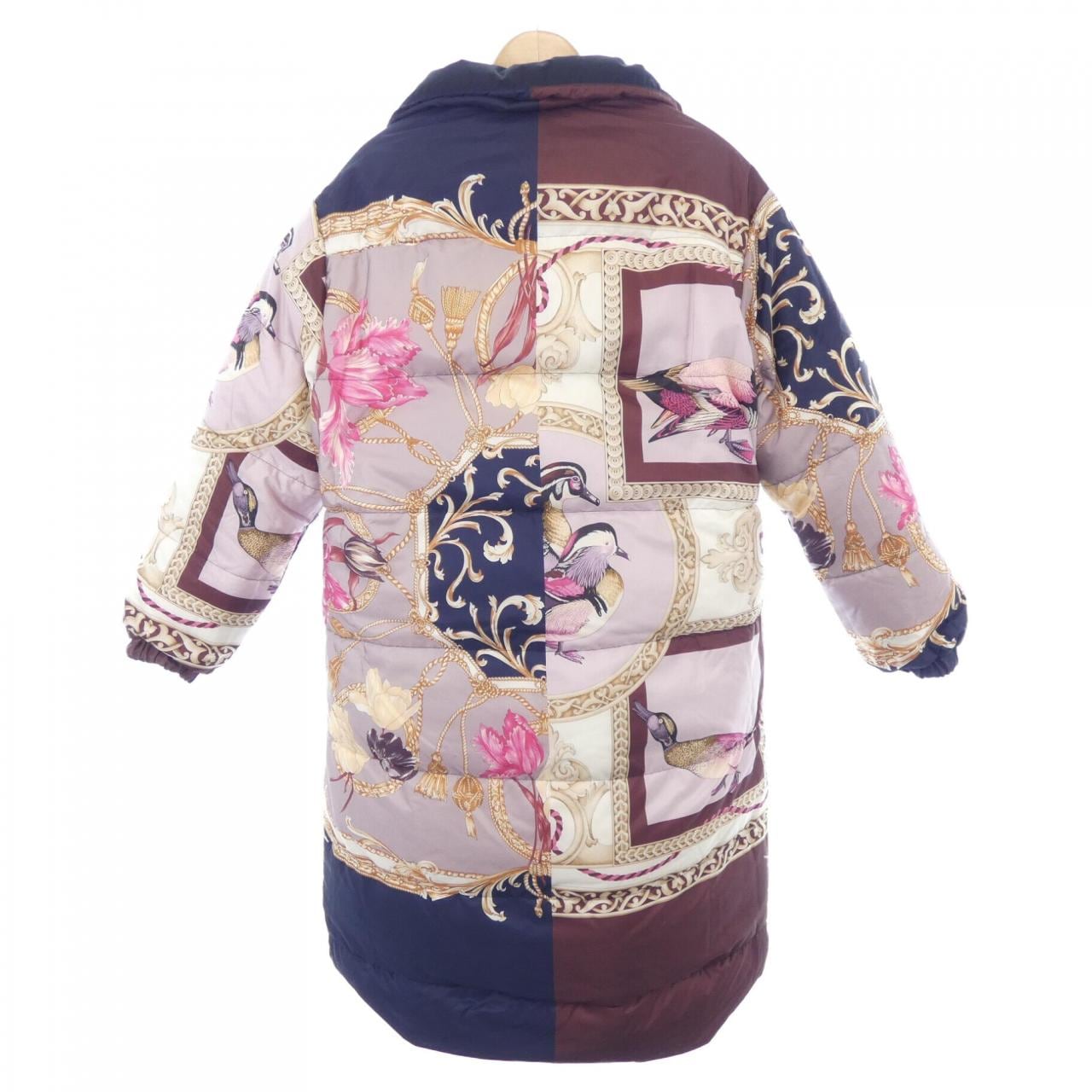 サルヴァトーレフェラガモ SALVATORE FERRAGAMO ダウンコート