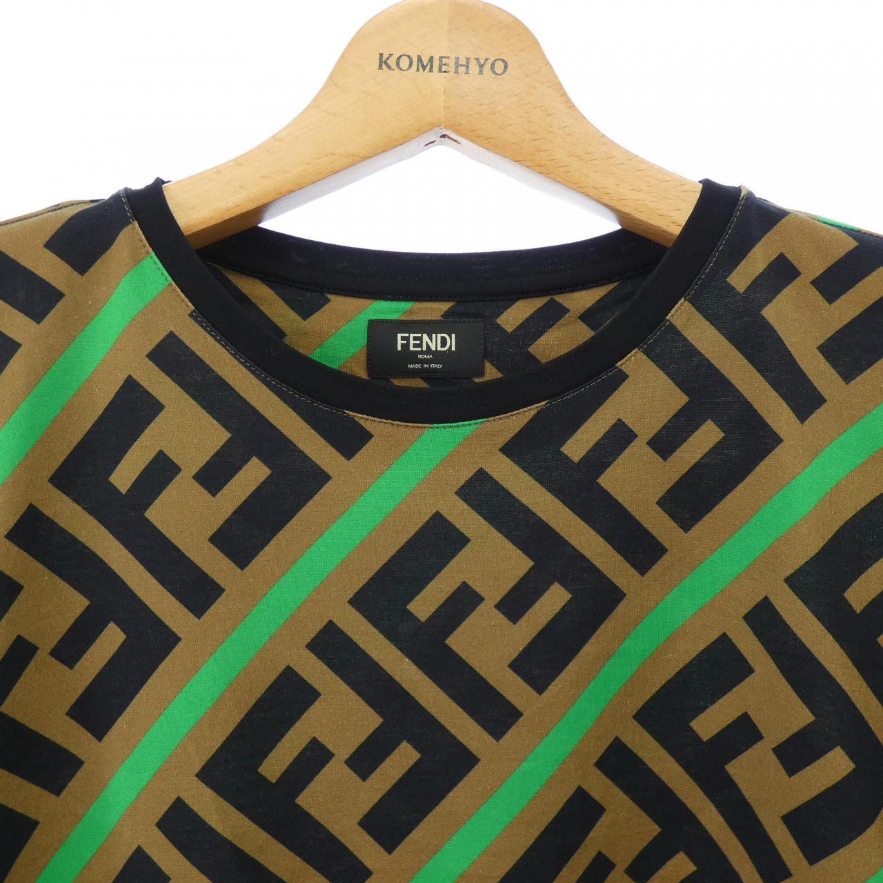 フェンディ FENDI FFモチーフ FY0894 A7A8 Tシャツ