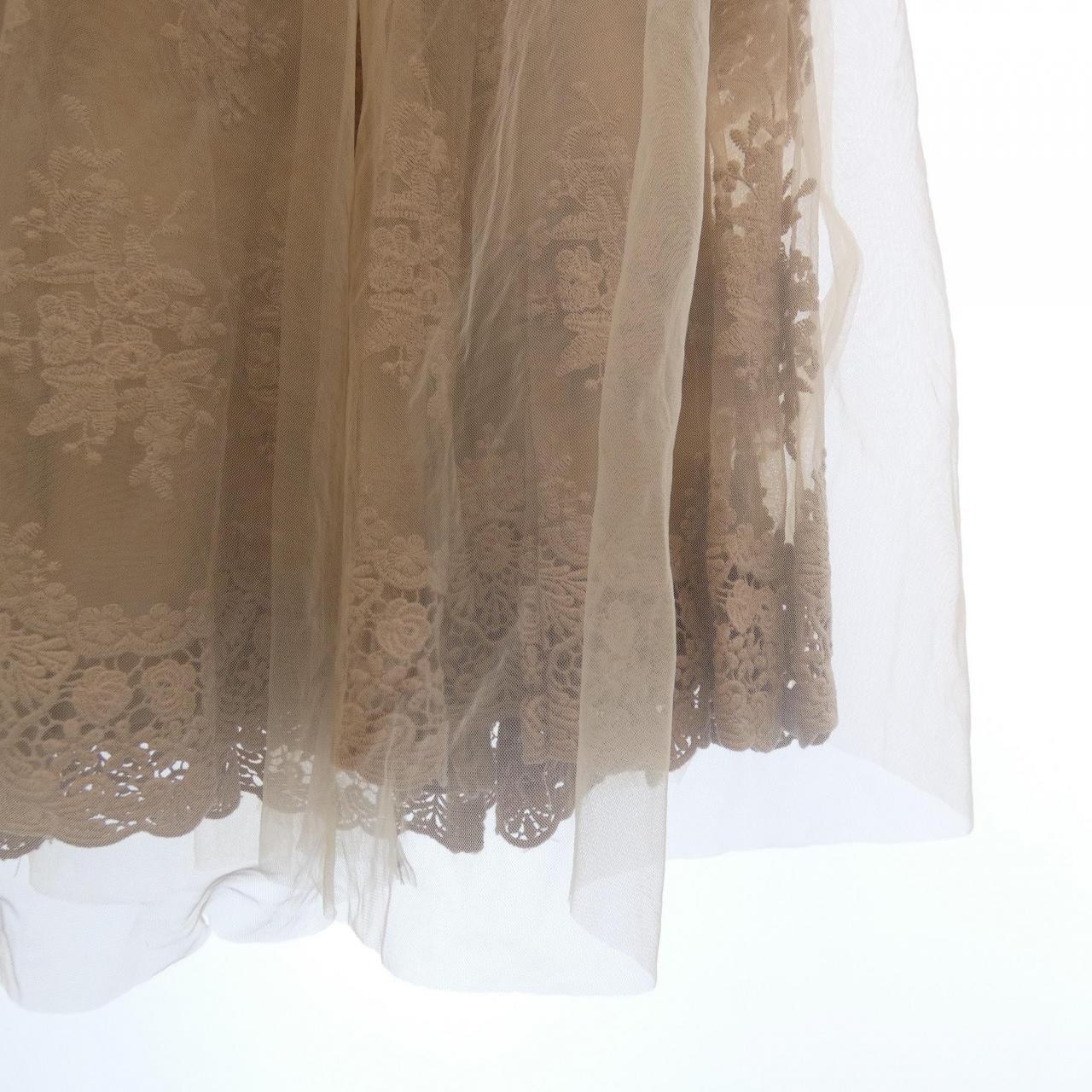 ノエラ Noela スカート