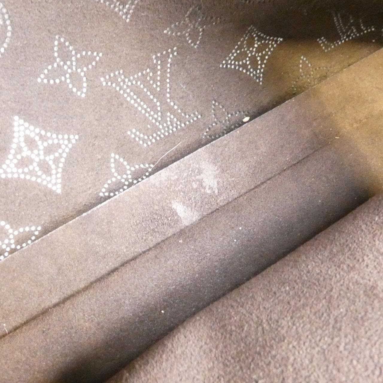 ルイヴィトン マヒナ ベラ トート M59200 バッグ