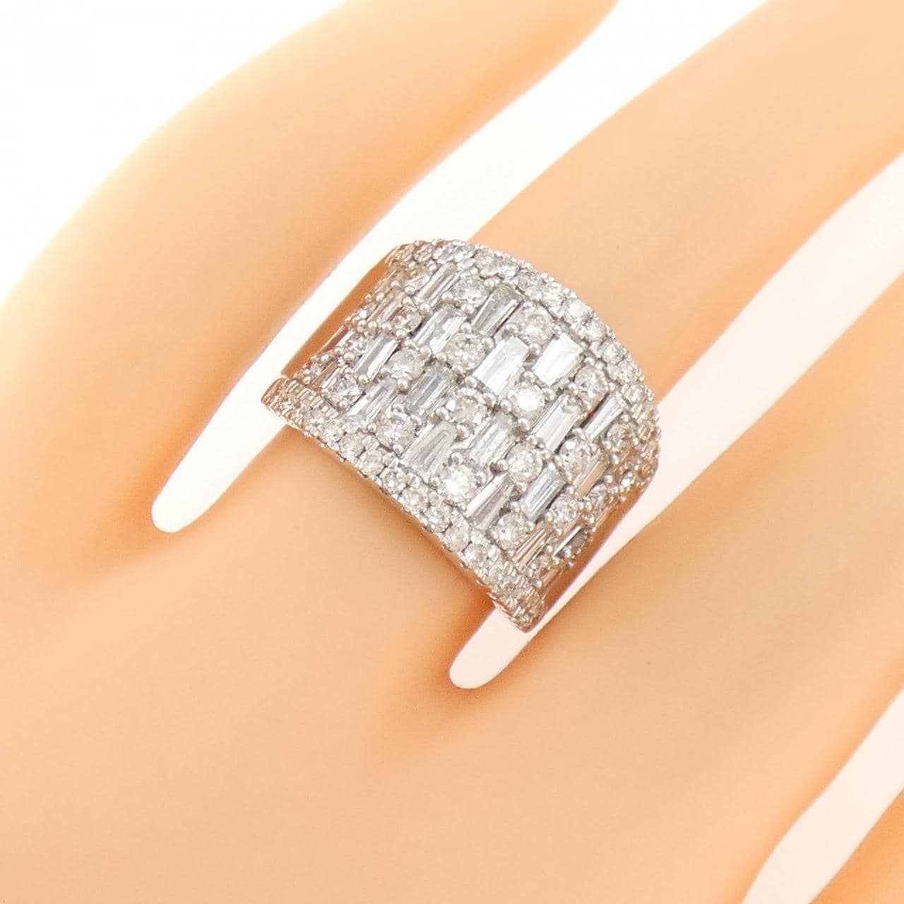 K18WG ダイヤモンド リング 2.00CT