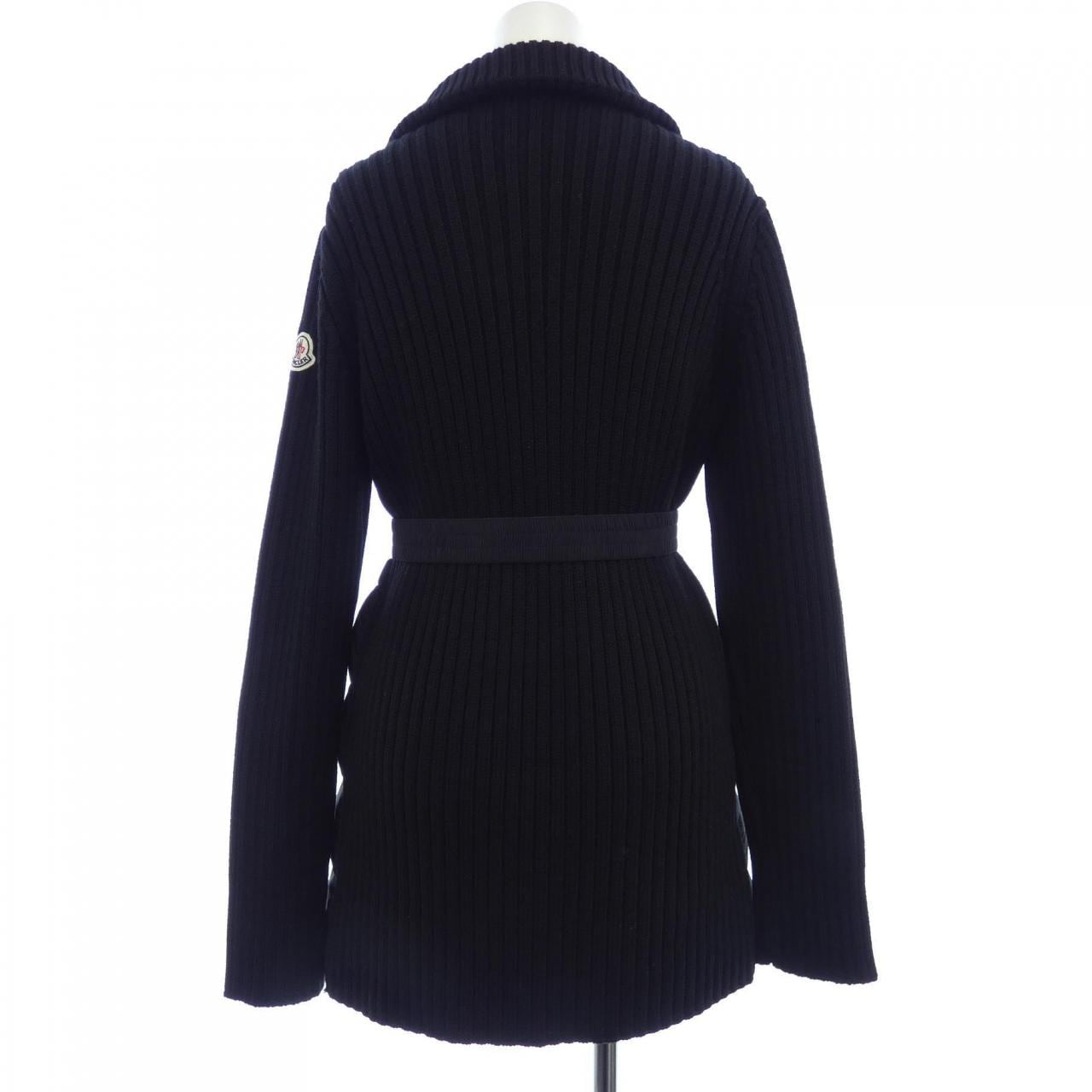 モンクレール MONCLER ダウンジャケット