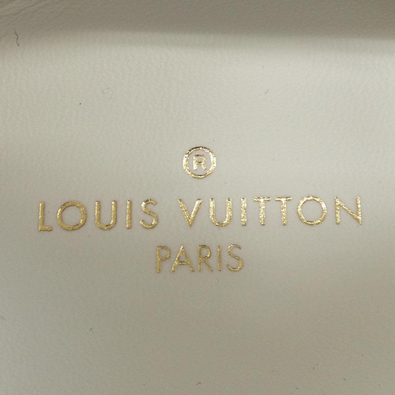 ルイヴィトン LOUIS VUITTON ランアウェイライン スニーカー
