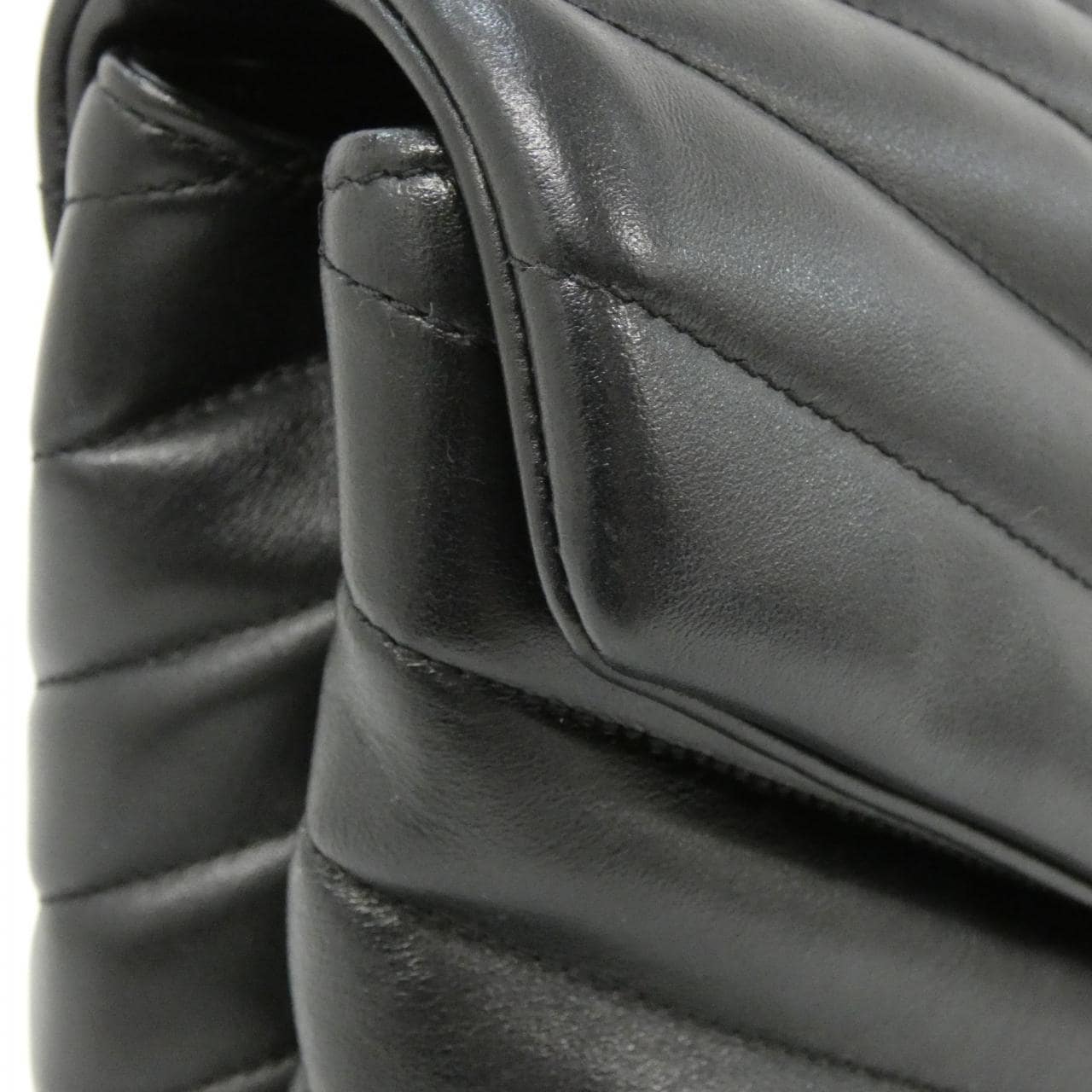 サンローラン ルル 459749 DV726 ショルダーバッグ