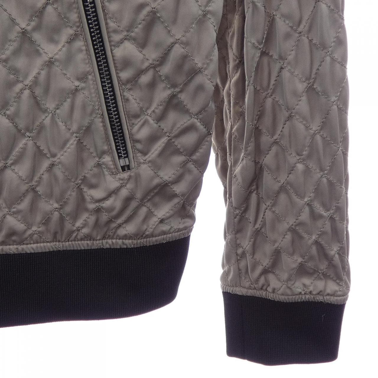 エンポリオアルマーニ EMPORIO ARMANI ブルゾン